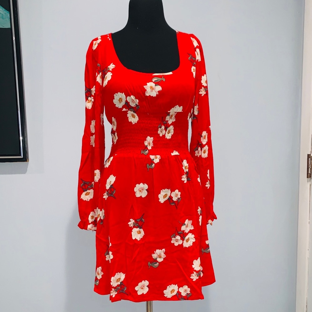 En creme dress  style: ED16189WY